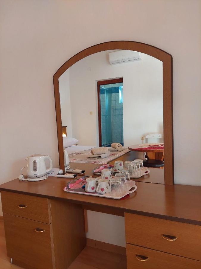 Rooms Hodanić Krk Town Kamer foto